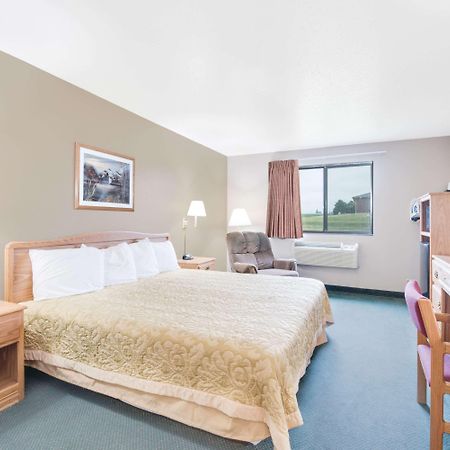 Super 8 By Wyndham Sisseton Motel Kültér fotó